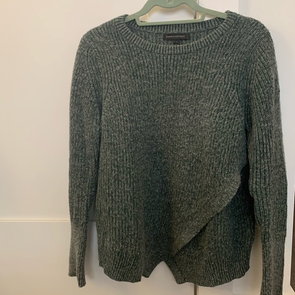 Banana Republic Sweaters - Banana Republic Dark Green Sweater
